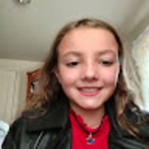 Meet your Posher, Ella